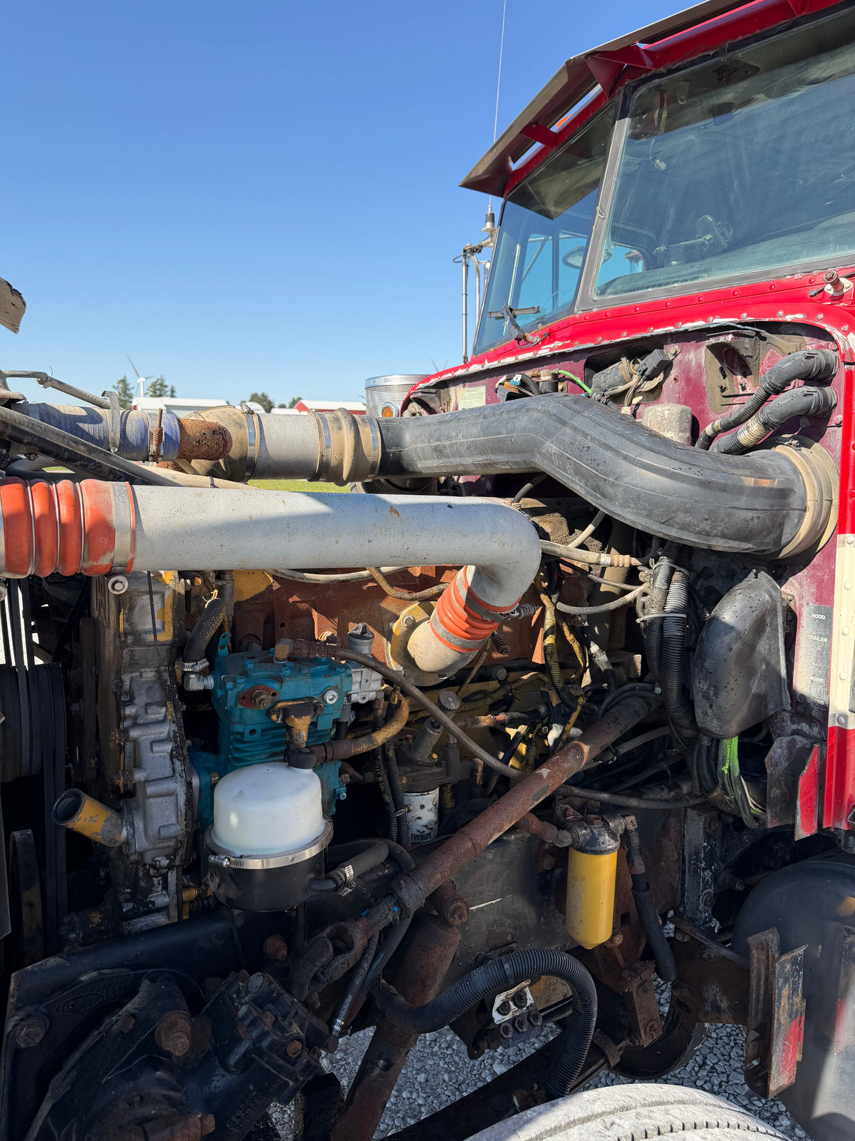 2003 Peterbilt 379 Day Cab