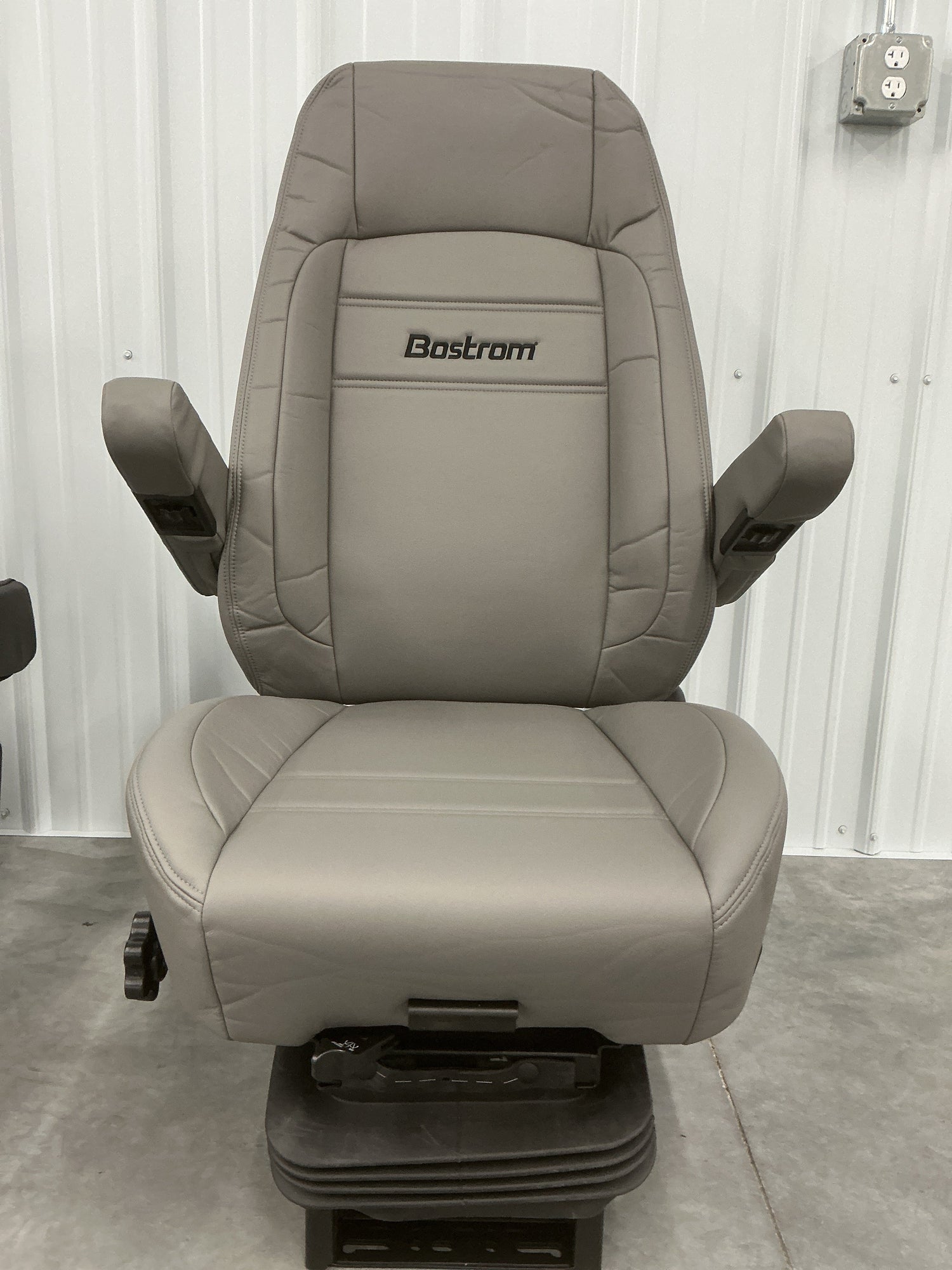Bostrom Seats
