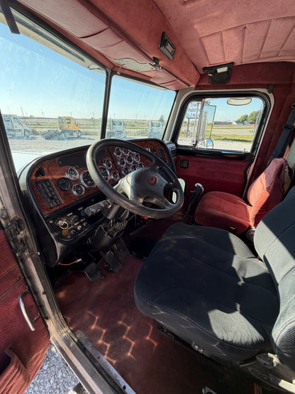 2004 Peterbilt 379