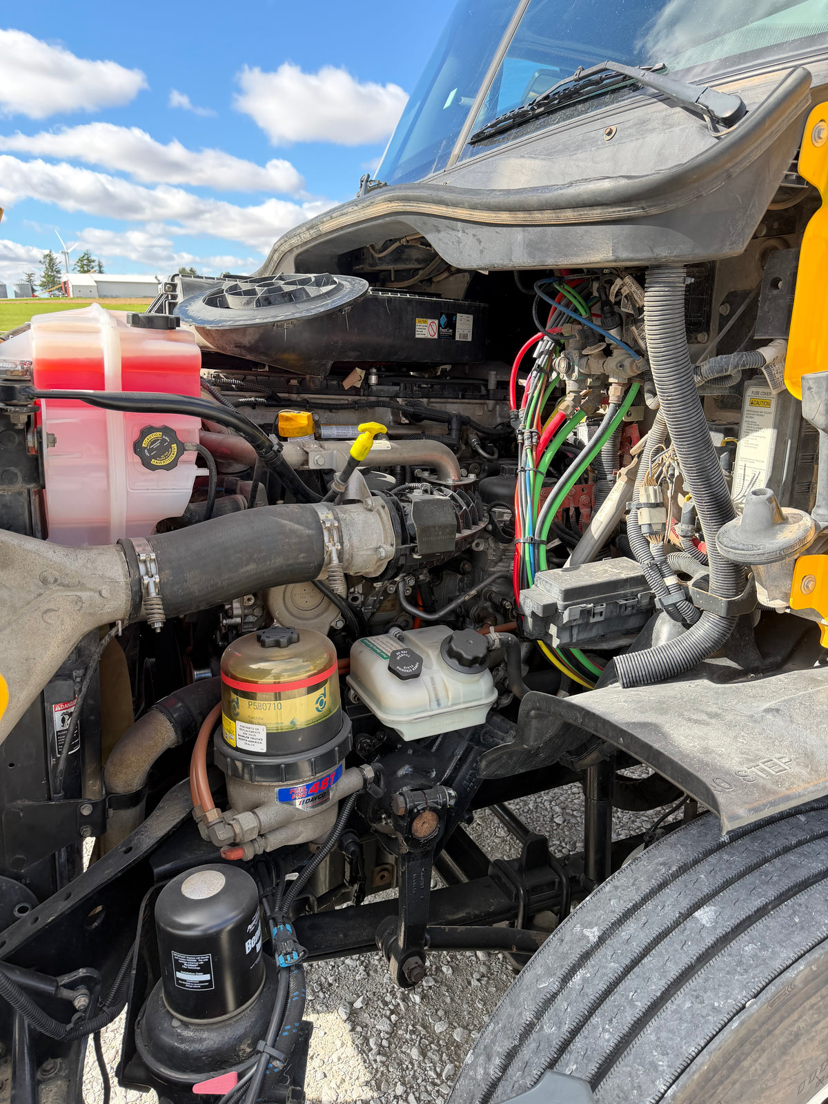 2019 Cascadia 113 - 370K Miles