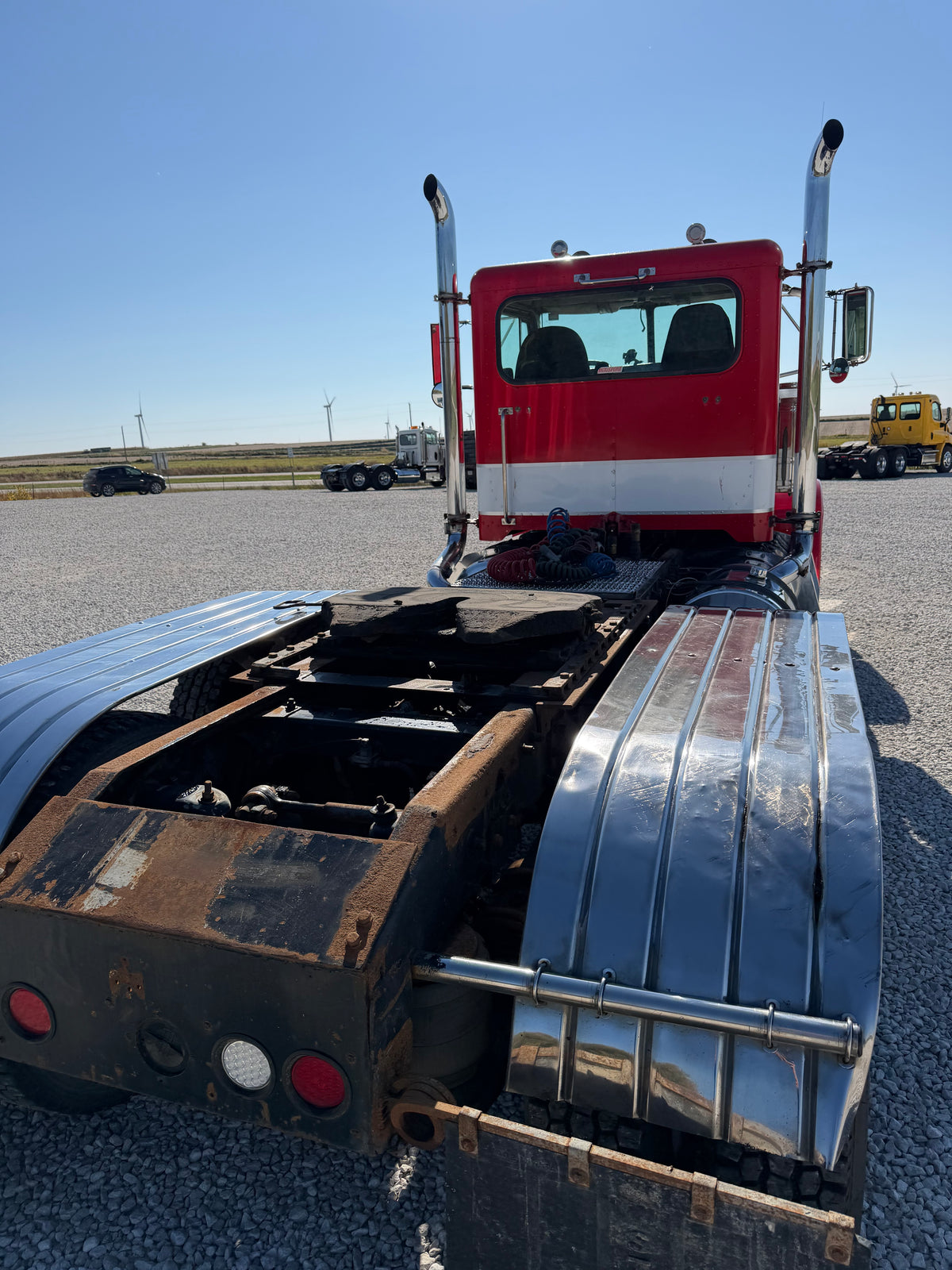 2003 Peterbilt 379 Day Cab