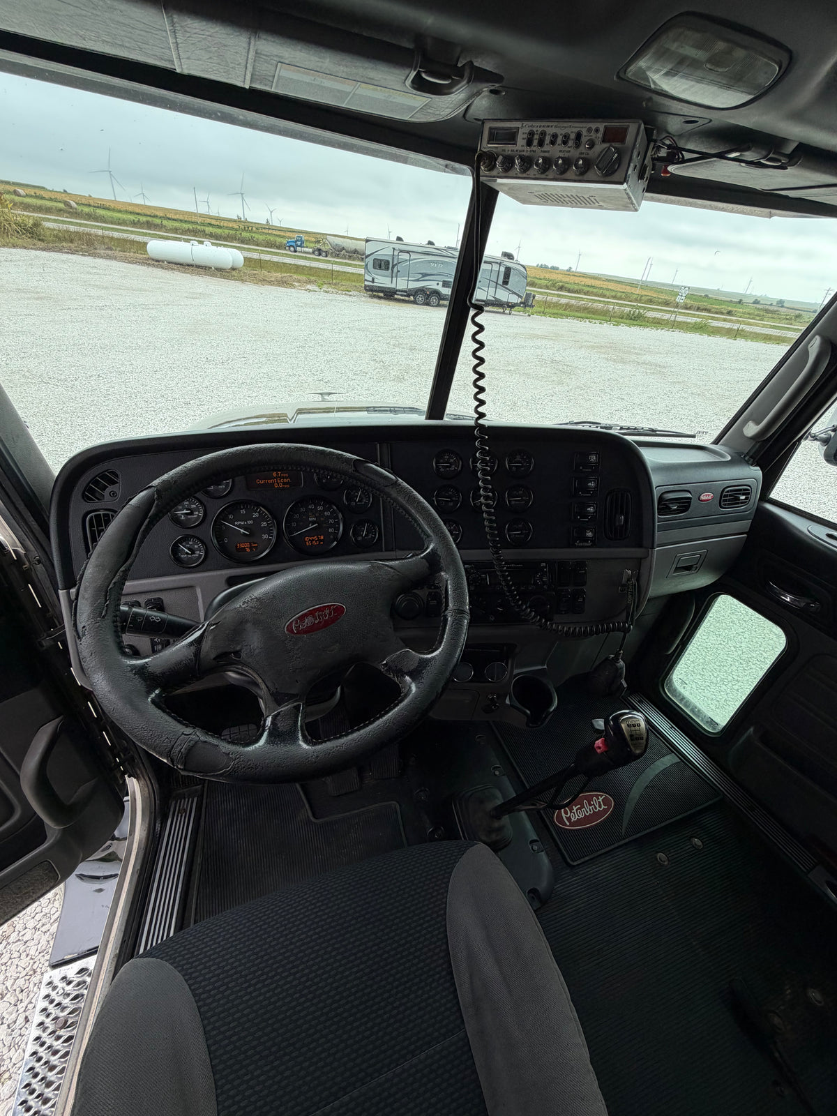 2011 Peterbilt 386 - 1.04M Miles