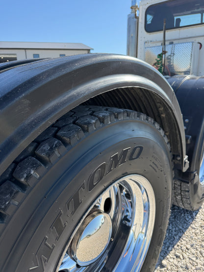 2004 Peterbilt 379