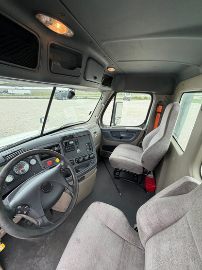 2019 Freightliner Cascadia 125