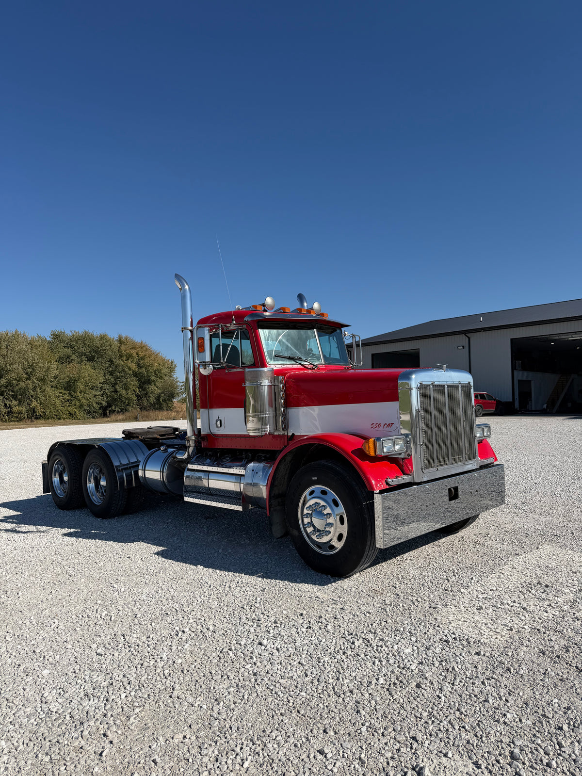 2003 Peterbilt 379 Day Cab