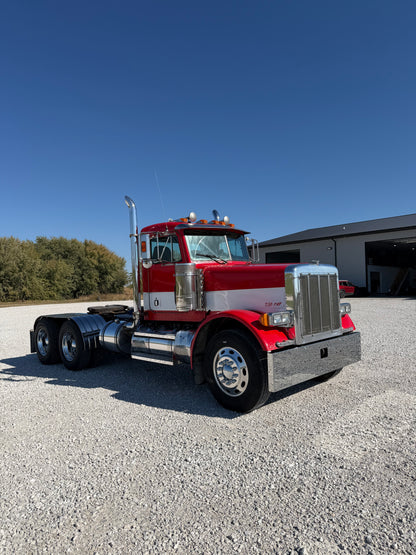 2003 Peterbilt 379 Day Cab