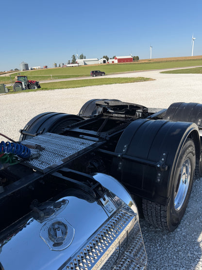 2004 Peterbilt 379