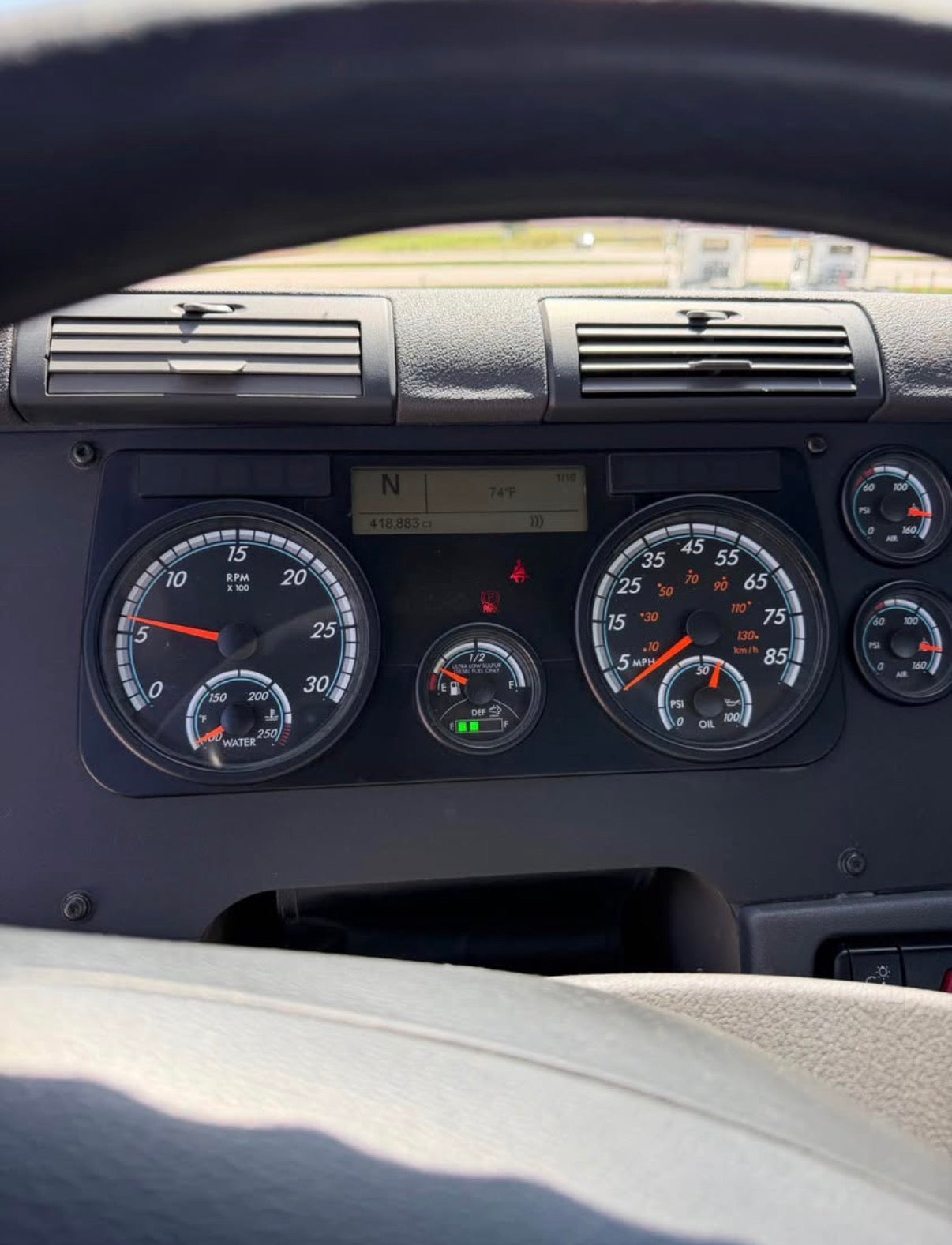 2018 Cascadia 125 - 418k Miles