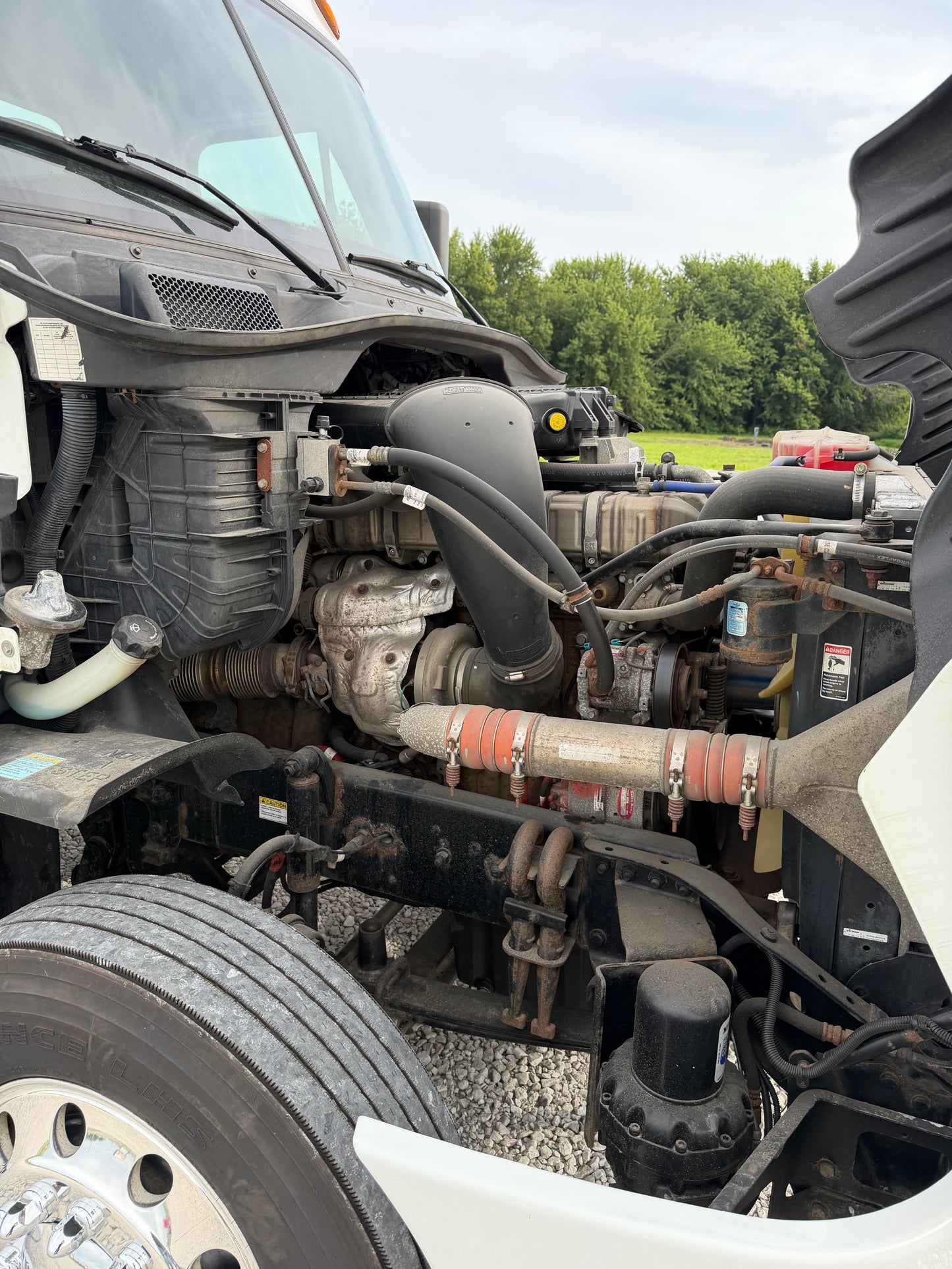 2017 Freightliner Cascadia 125 - 448k Miles