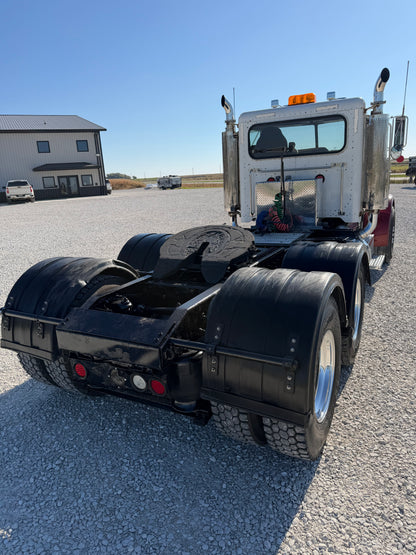 2004 Peterbilt 379