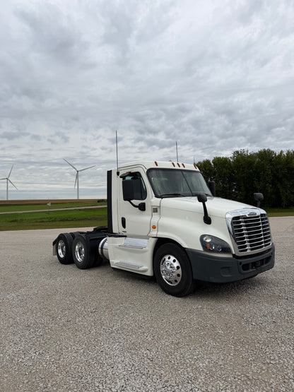 2019 Cascadia 125 - 540k miles