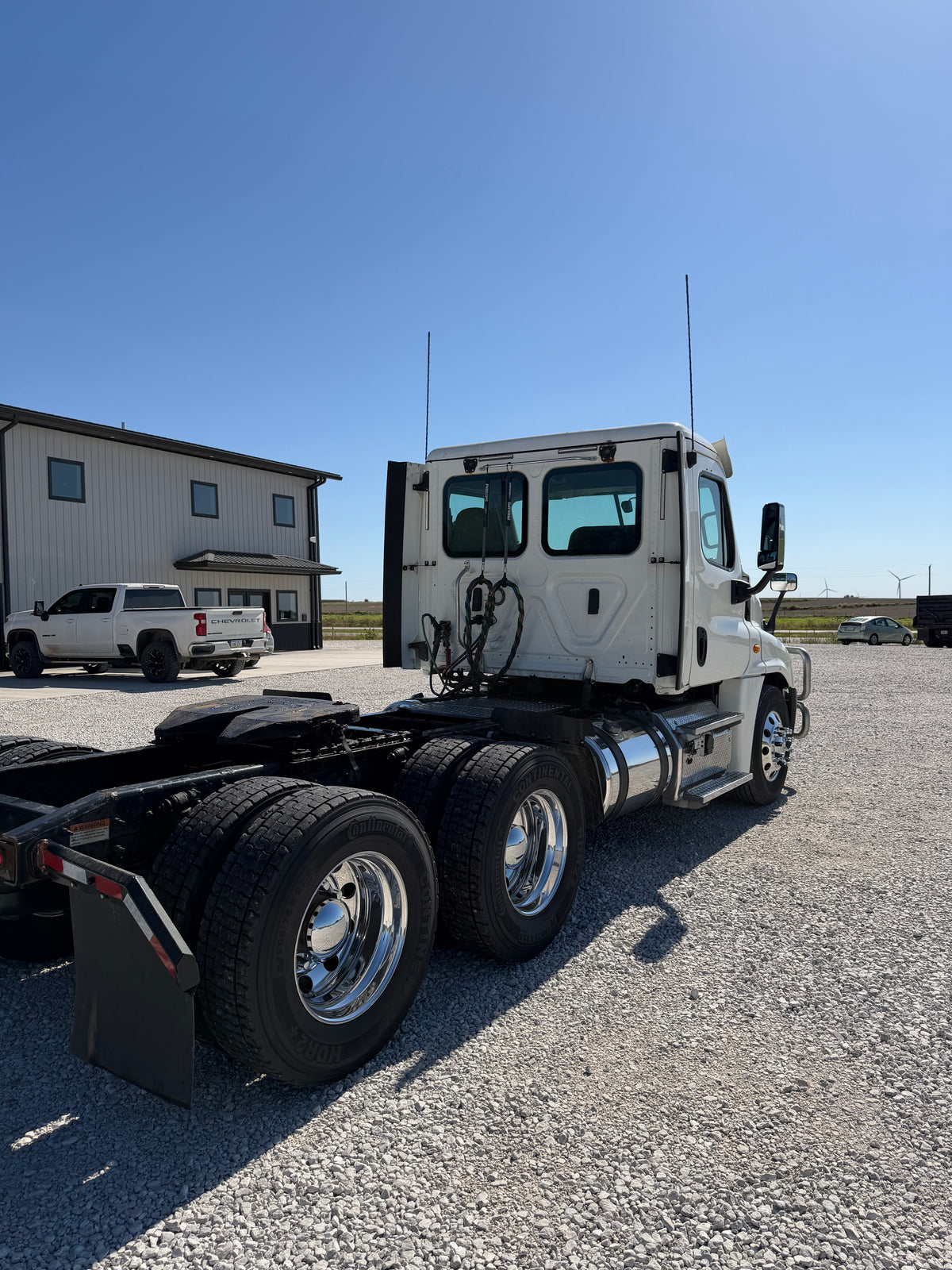 2019 Freightliner Cascadia 125 - 385k Miles