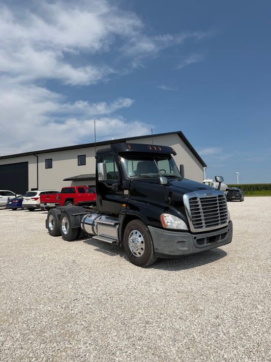 2019 Freightliner Cascadia 125 - 171k Miles
