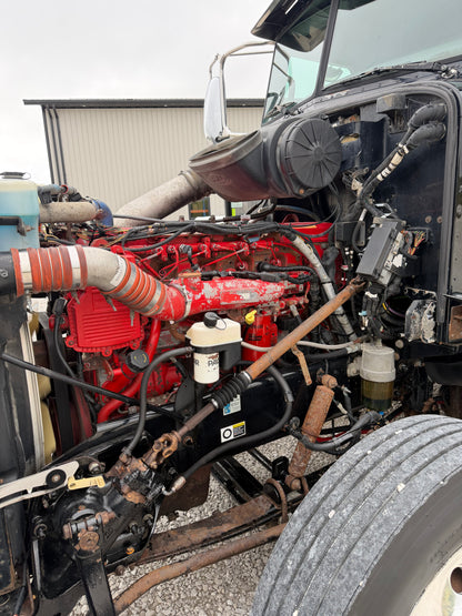 2011 Peterbilt 386 - 1.04M Miles