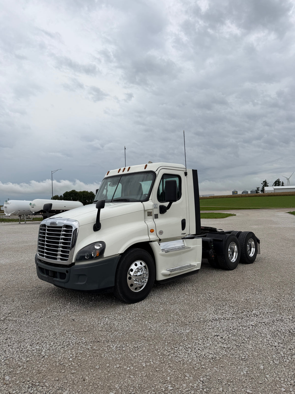 2019 Cascadia 125 - 540k miles
