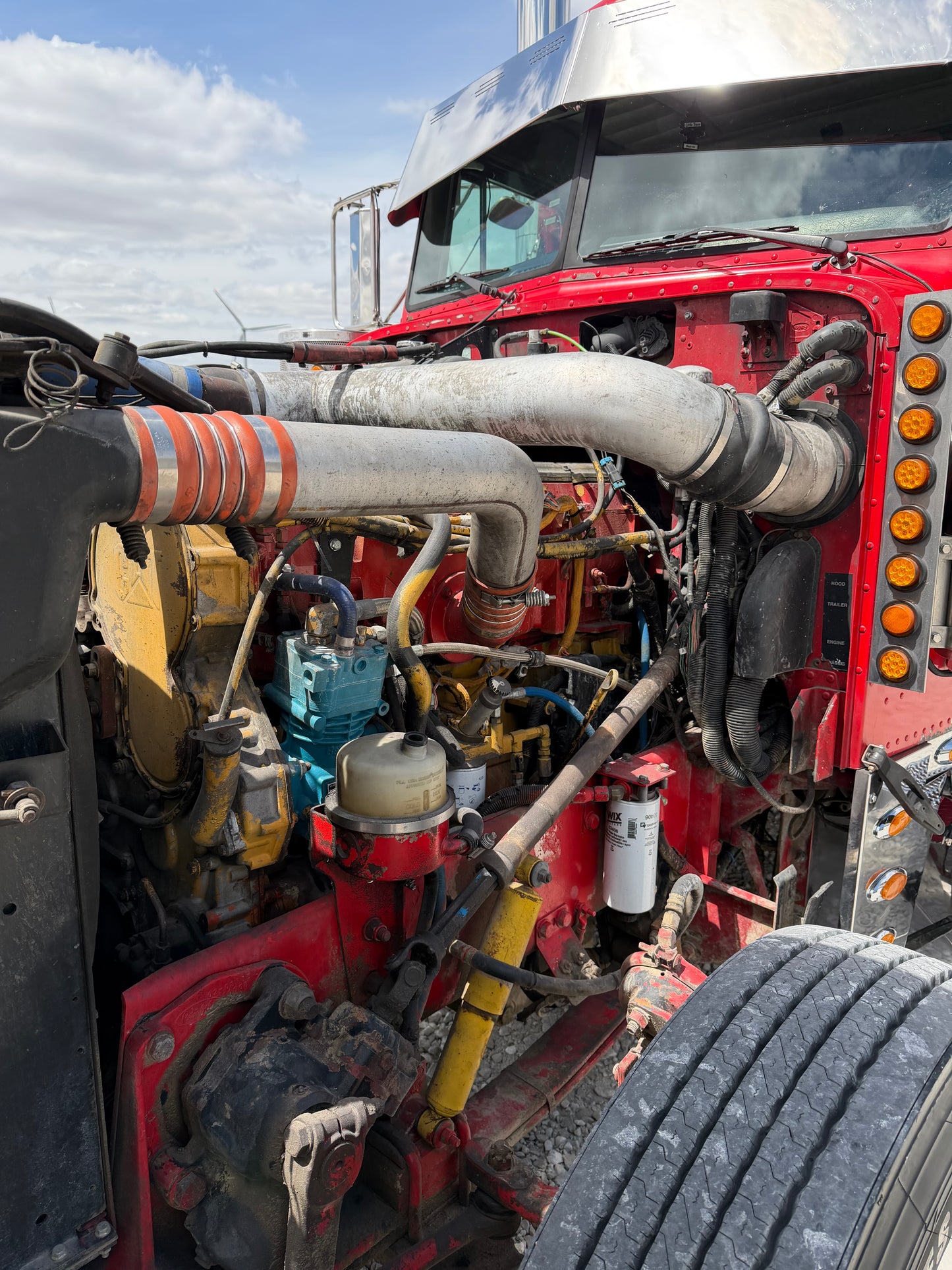2004 Peterbilt 379 - 20K On In Frame