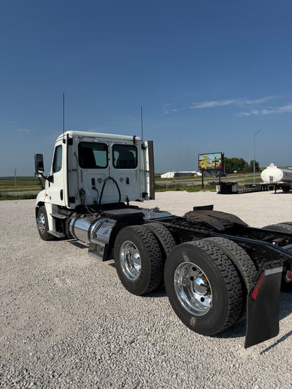 2018 Cascadia 125 - 397k Miles