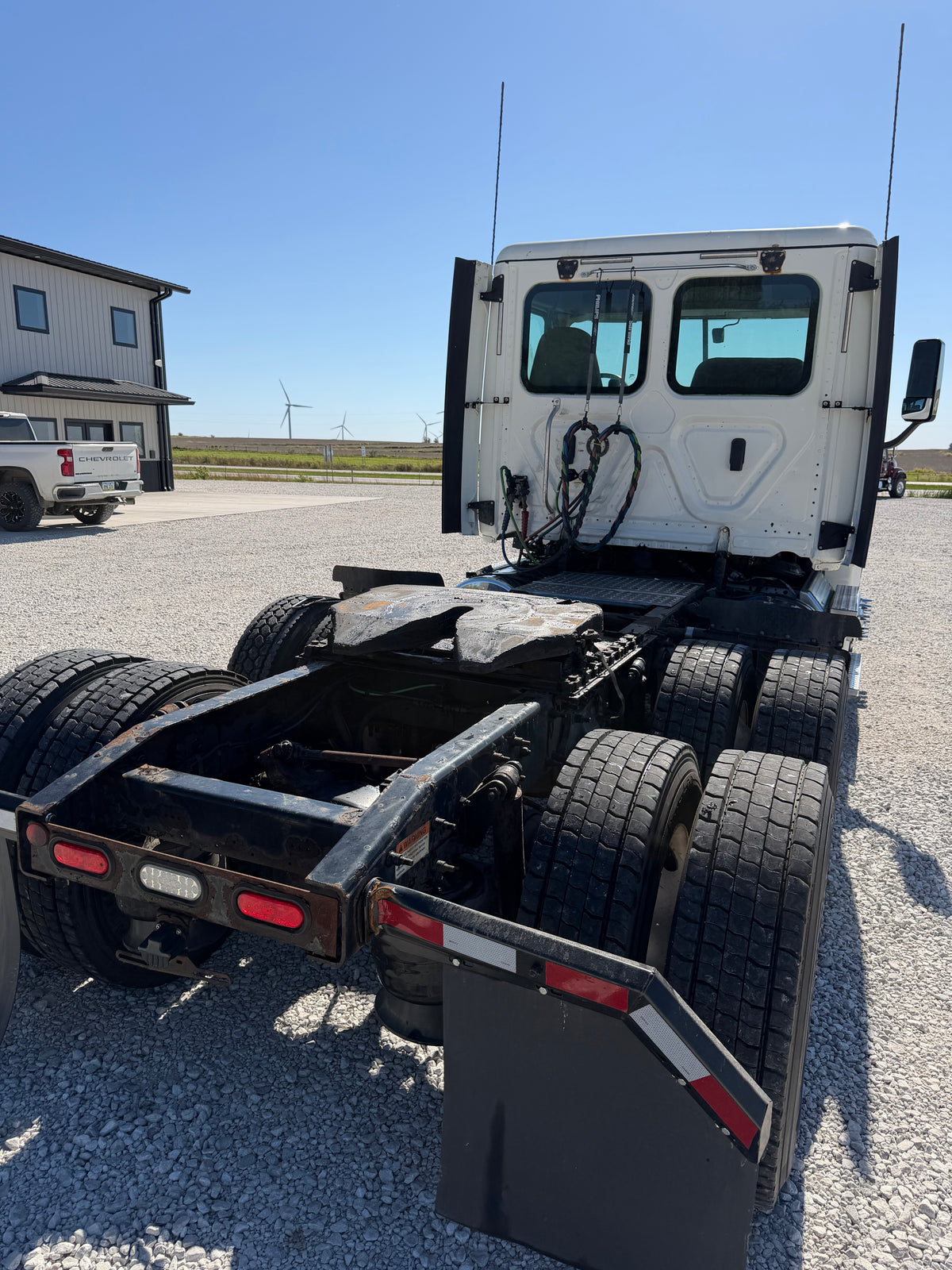 2019 Freightliner Cascadia 125 - 385k Miles