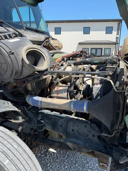 2007 Freightliner Columbia - 449k miles