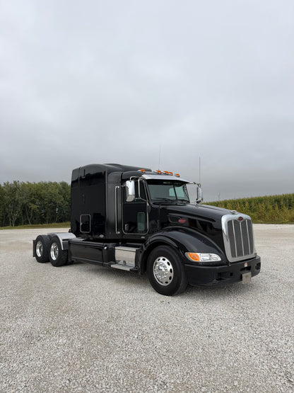 2011 Peterbilt 386 - 1.04M Miles