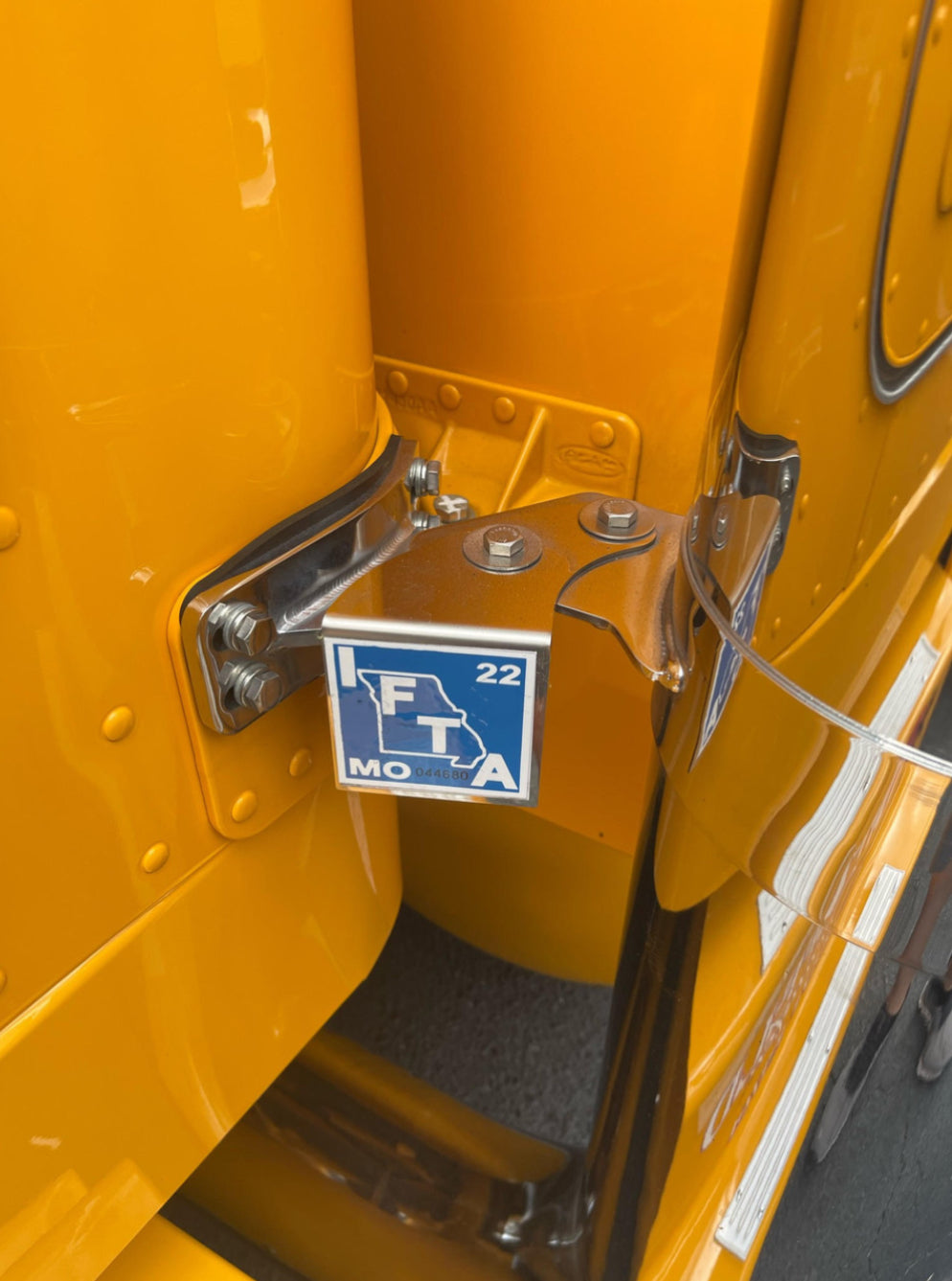 Iowa Customs IFTA Exhaust Bracket