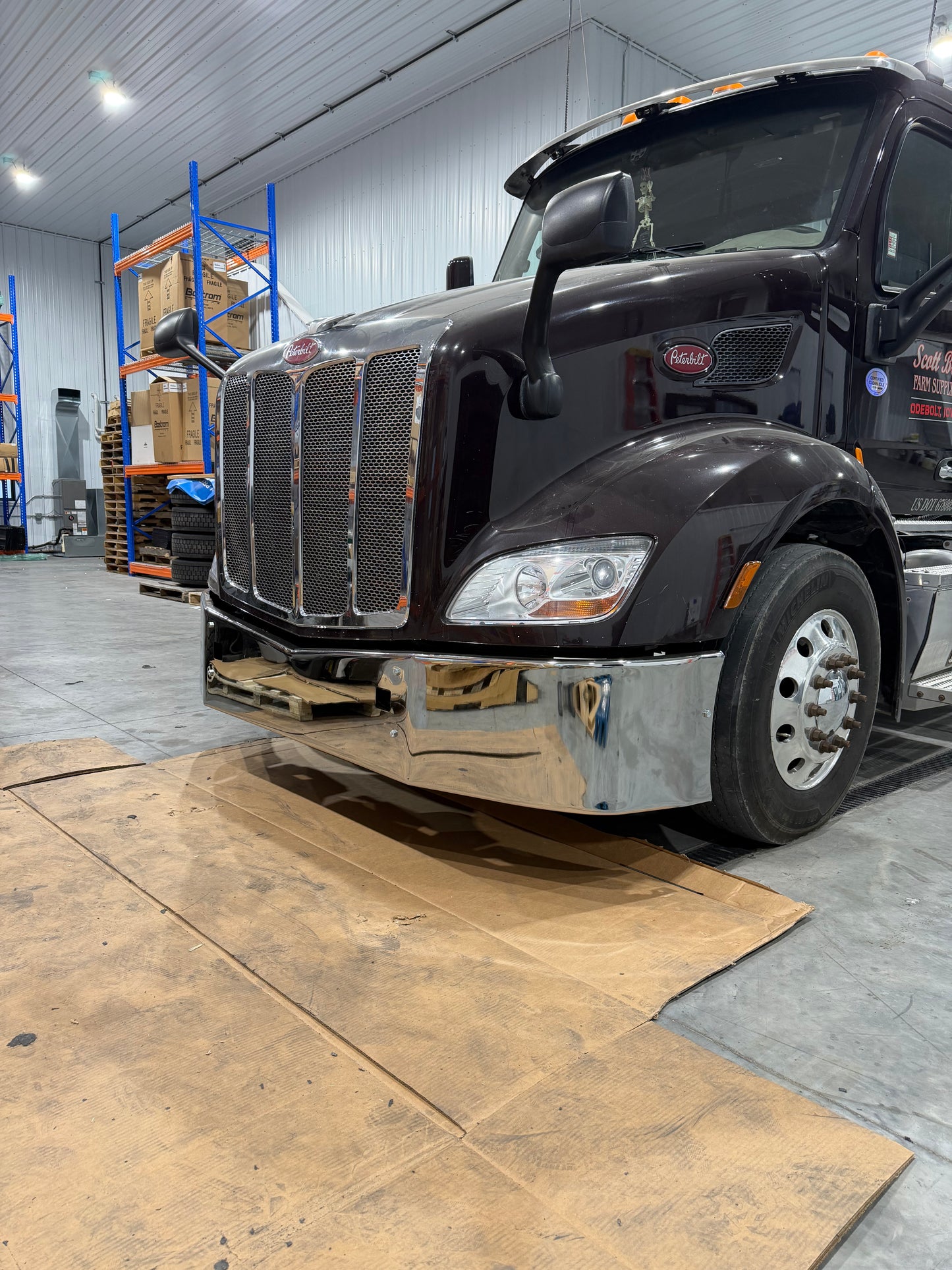 Valley Chrome Peterbilt 579 Bumper