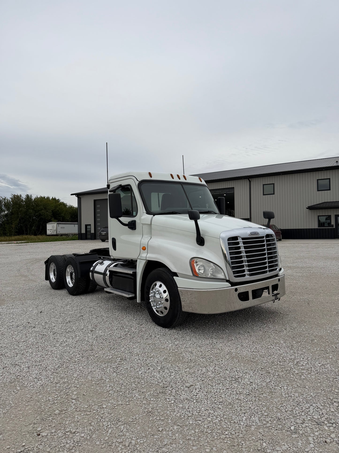 2018 Freightliner Cascadia - 270k Miles