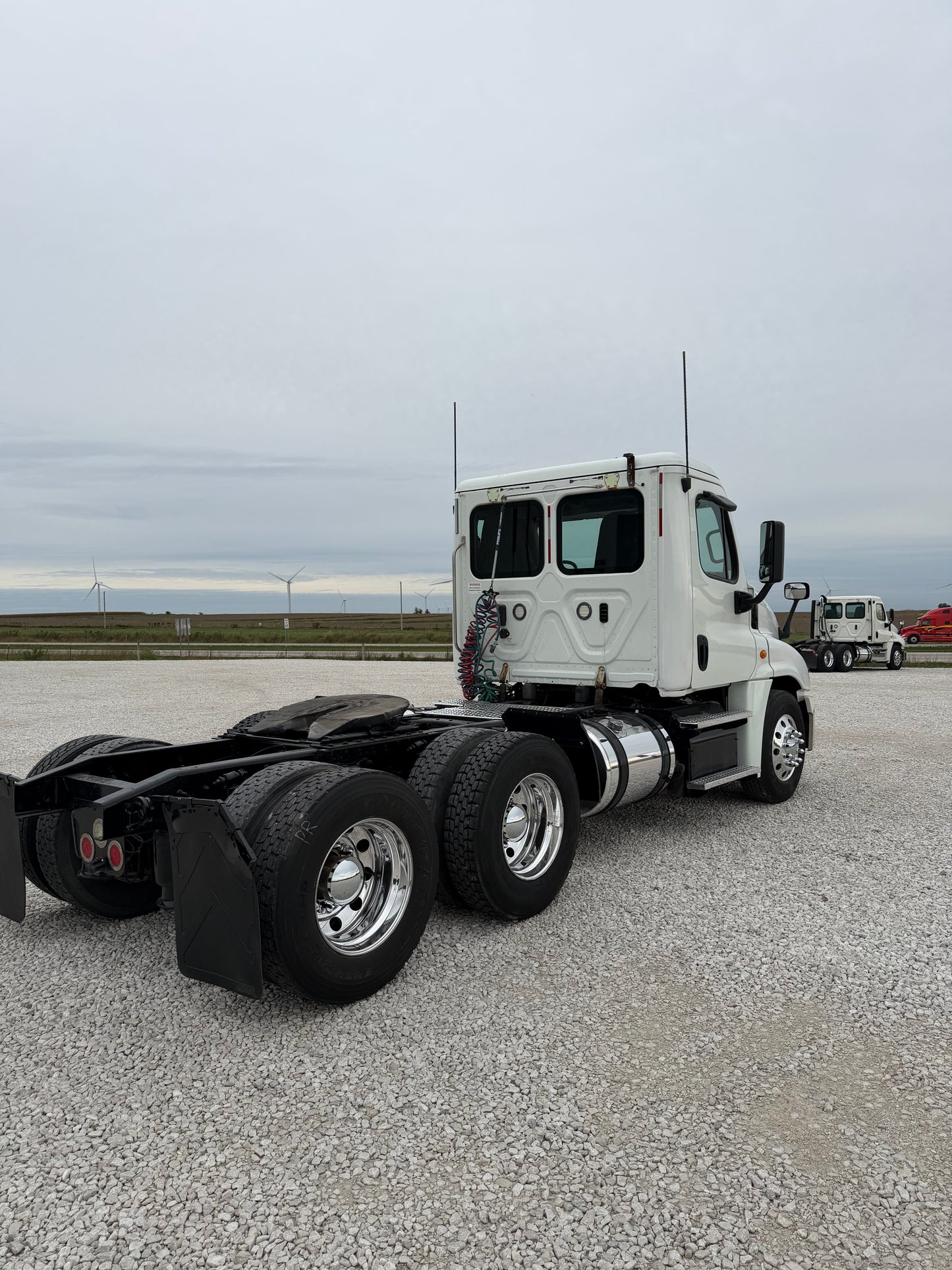 2018 Freightliner Cascadia - 270k Miles