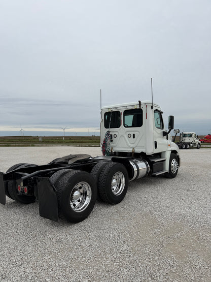 2018 Freightliner Cascadia - 270k Miles