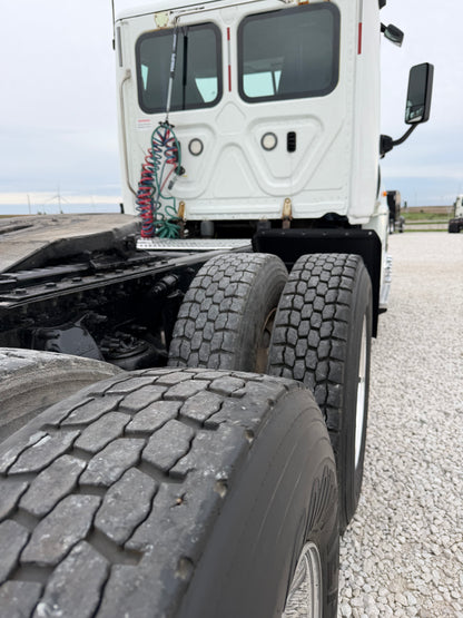 2018 Freightliner Cascadia - 270k Miles