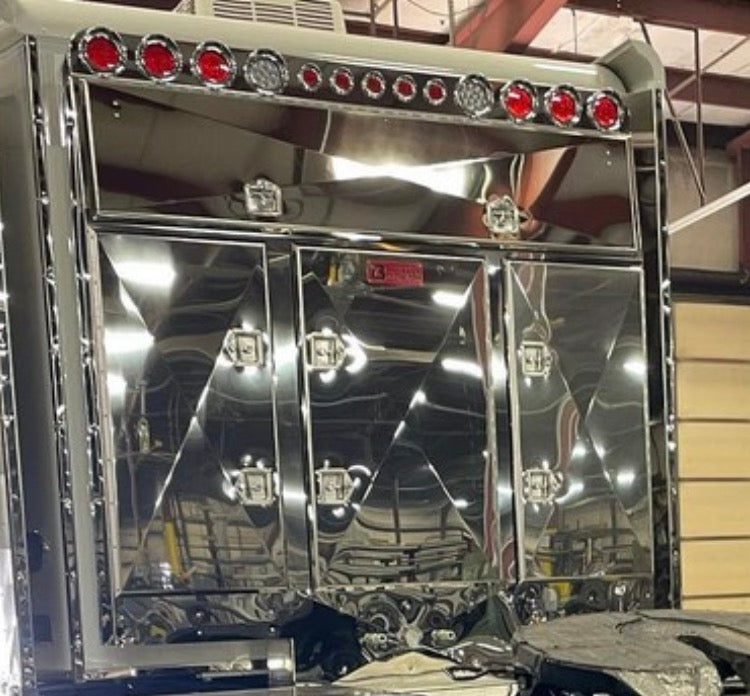 4 Door Cabinet